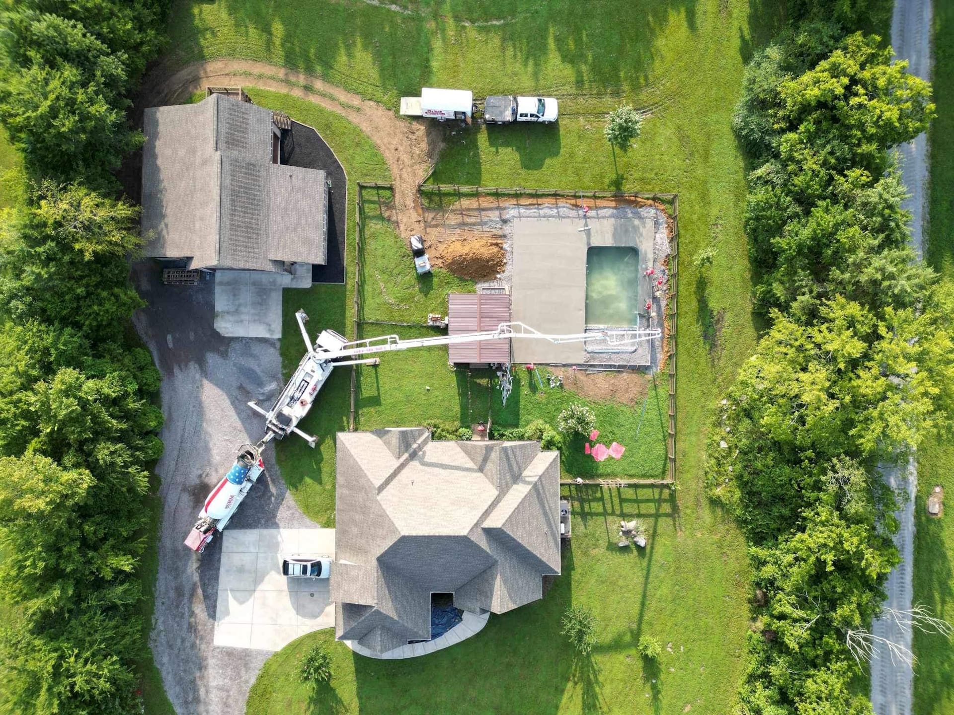 Birds eye view of worksite